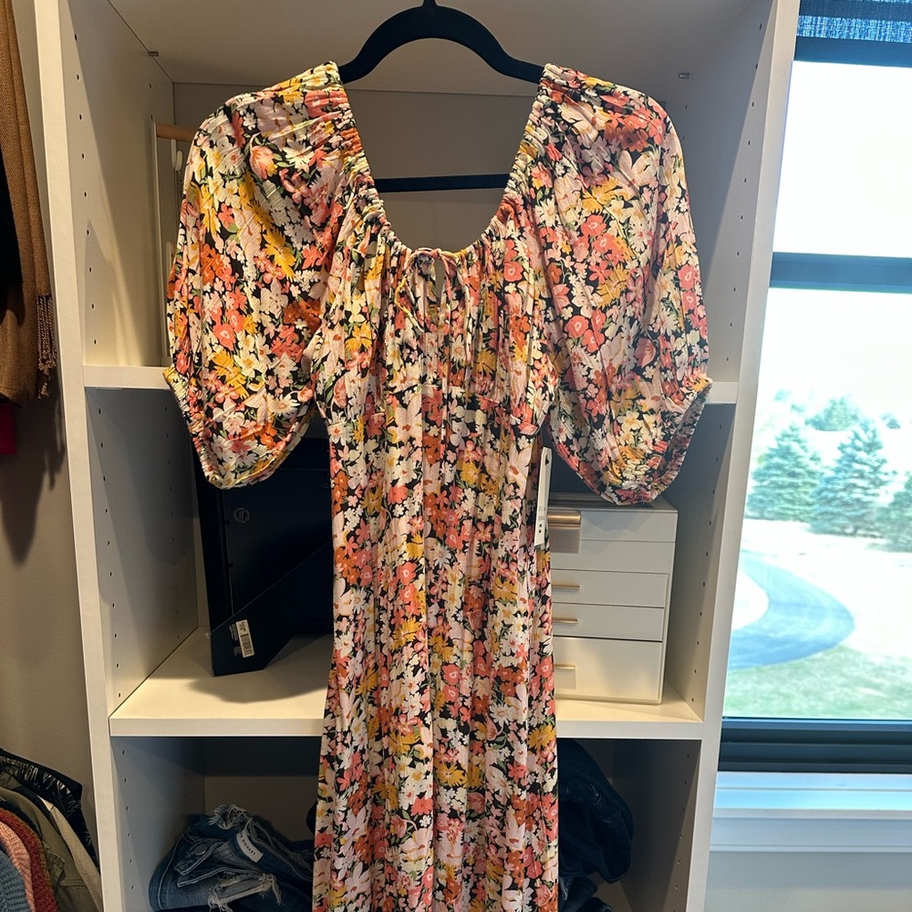 Billabong flower dress